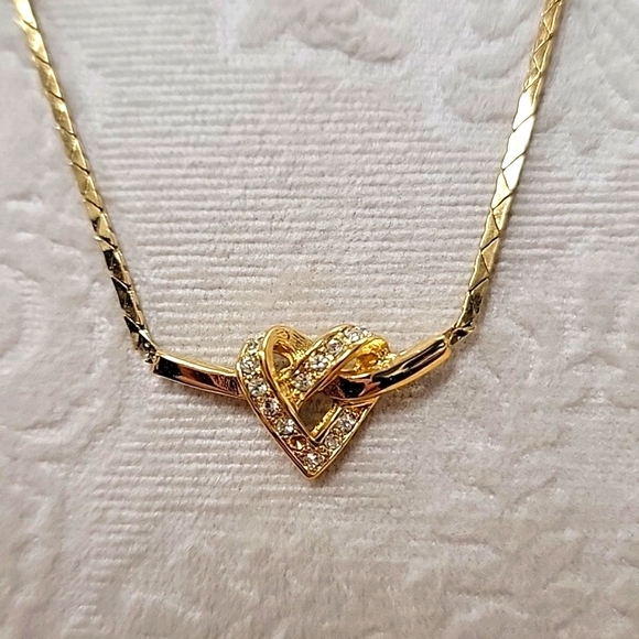 DIOR HEART VINTAGE NECKLACE - Picture 2 of 3